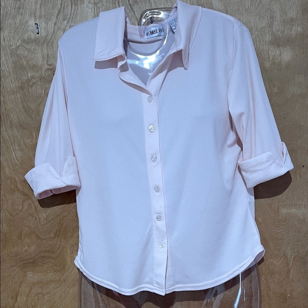 Women’s NWOT Junior Elegant Light Pink Button-Down Shirt Sz.L
